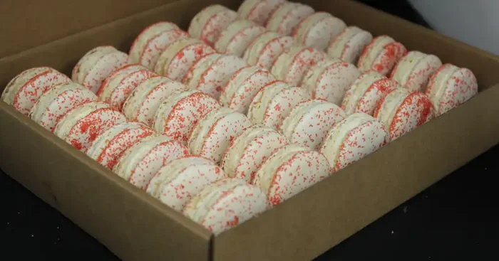 35 Macarons Barbe à Papa