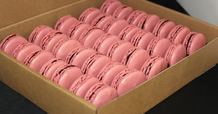 35 Macarons Framboise