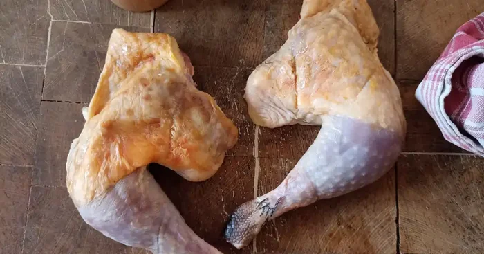 Cuisses de Pintade Fermière 1kg