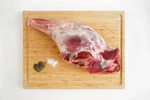 Gigot Agneau Entier – 2,5kg
