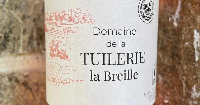 LOT 3 BOUTEILLES ROSE DOMAINE DE LA TUILERIE LA BREILLE COTES DE DURAS